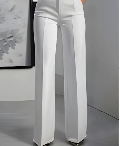 Pantalon blanc femme,chic et minimaliste