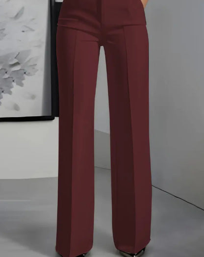 Pantalon blanc femme,chic et minimaliste
